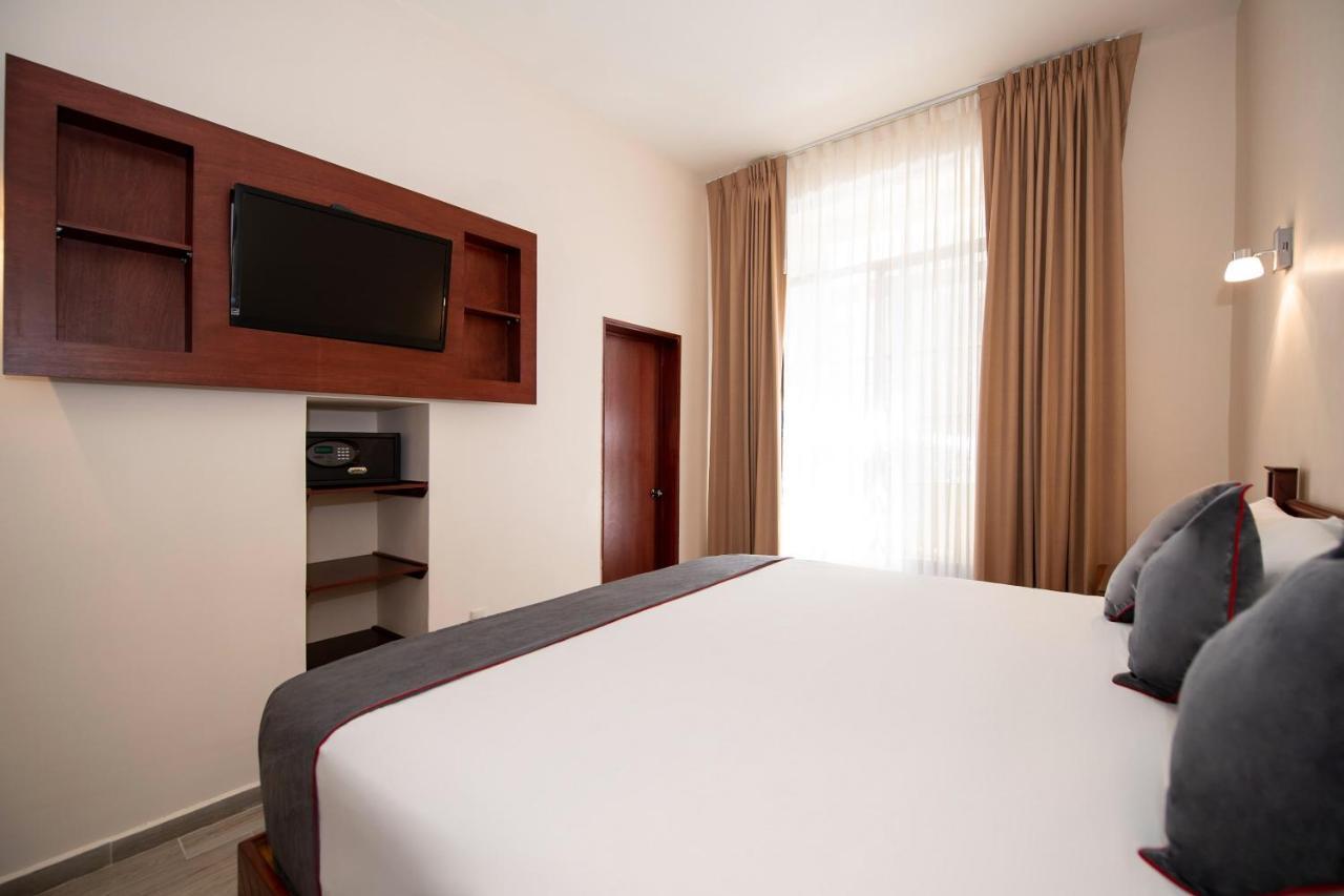 Hotel Senorial Querétaro Zewnętrze zdjęcie